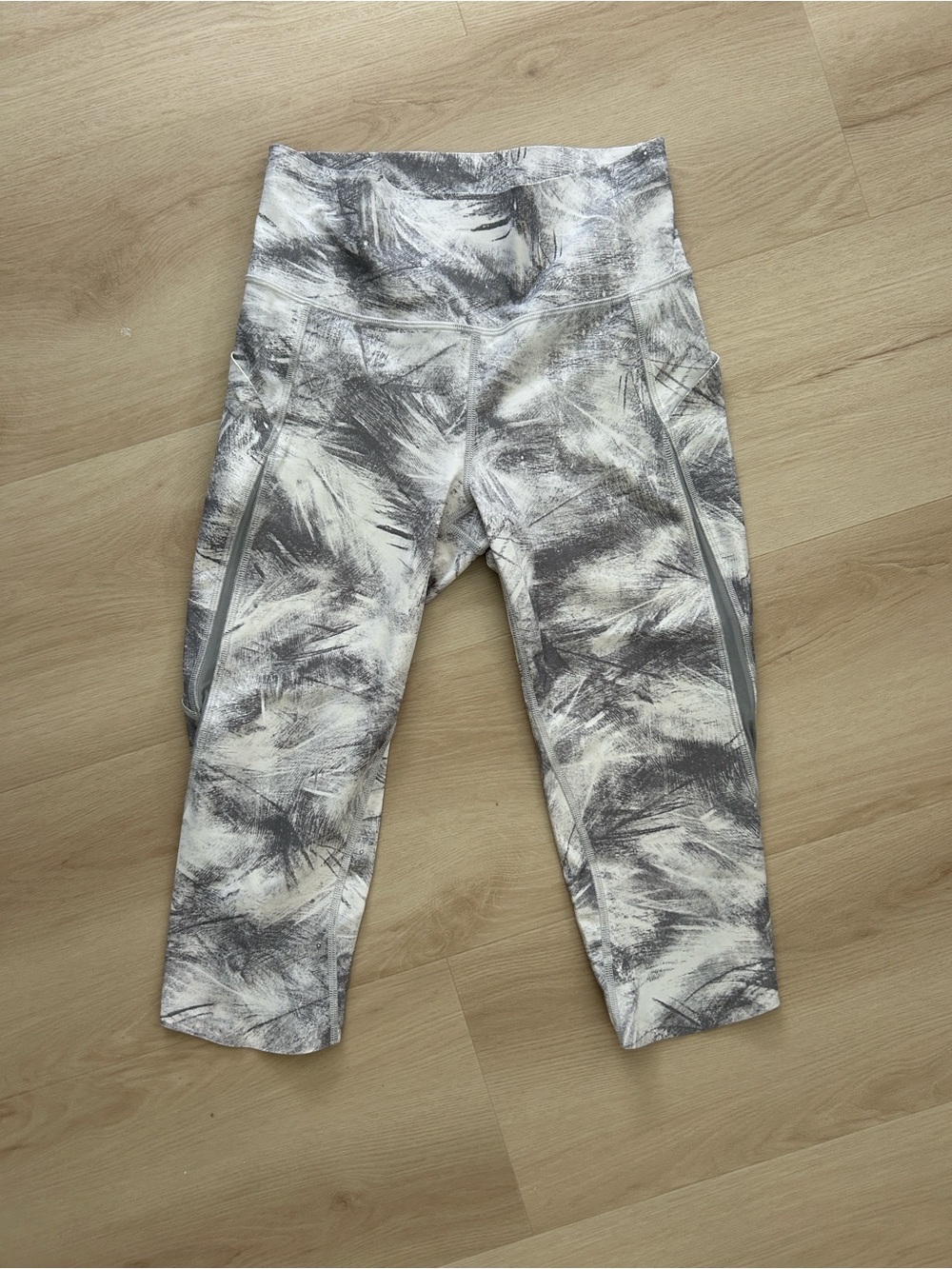 Lululemon Pace Perfect Crop Leggings